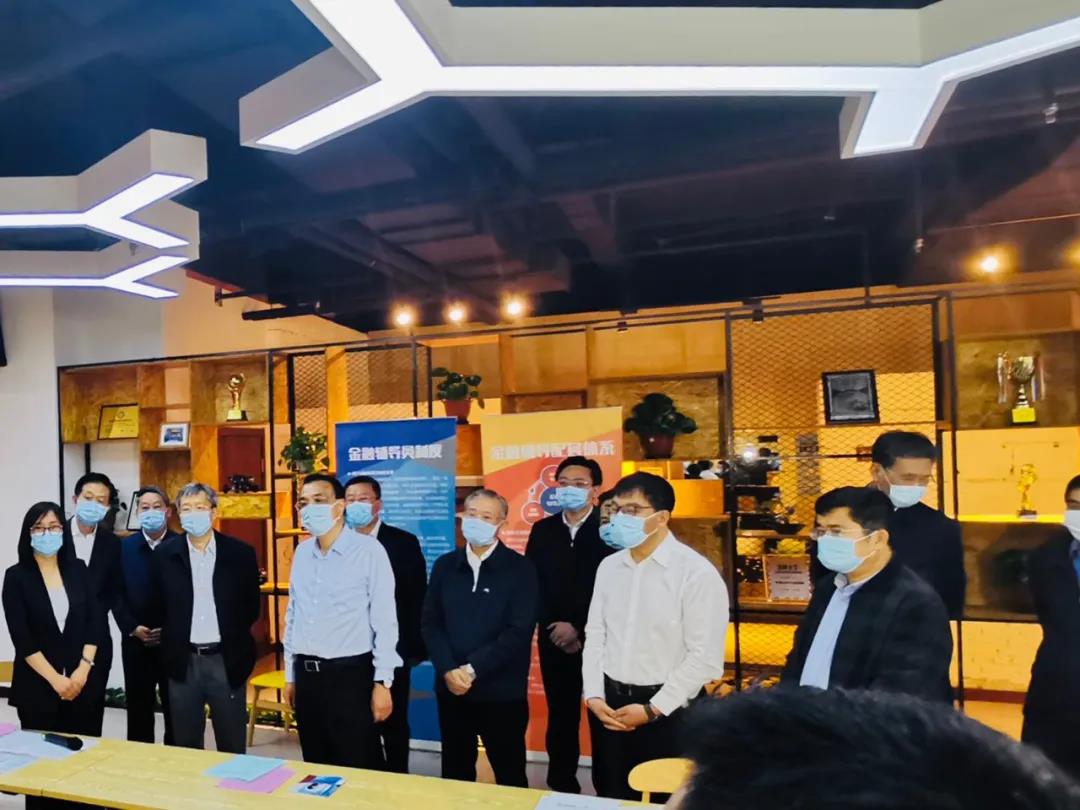 李克強總理到煙臺高新區考察，公司董事長受邀出席